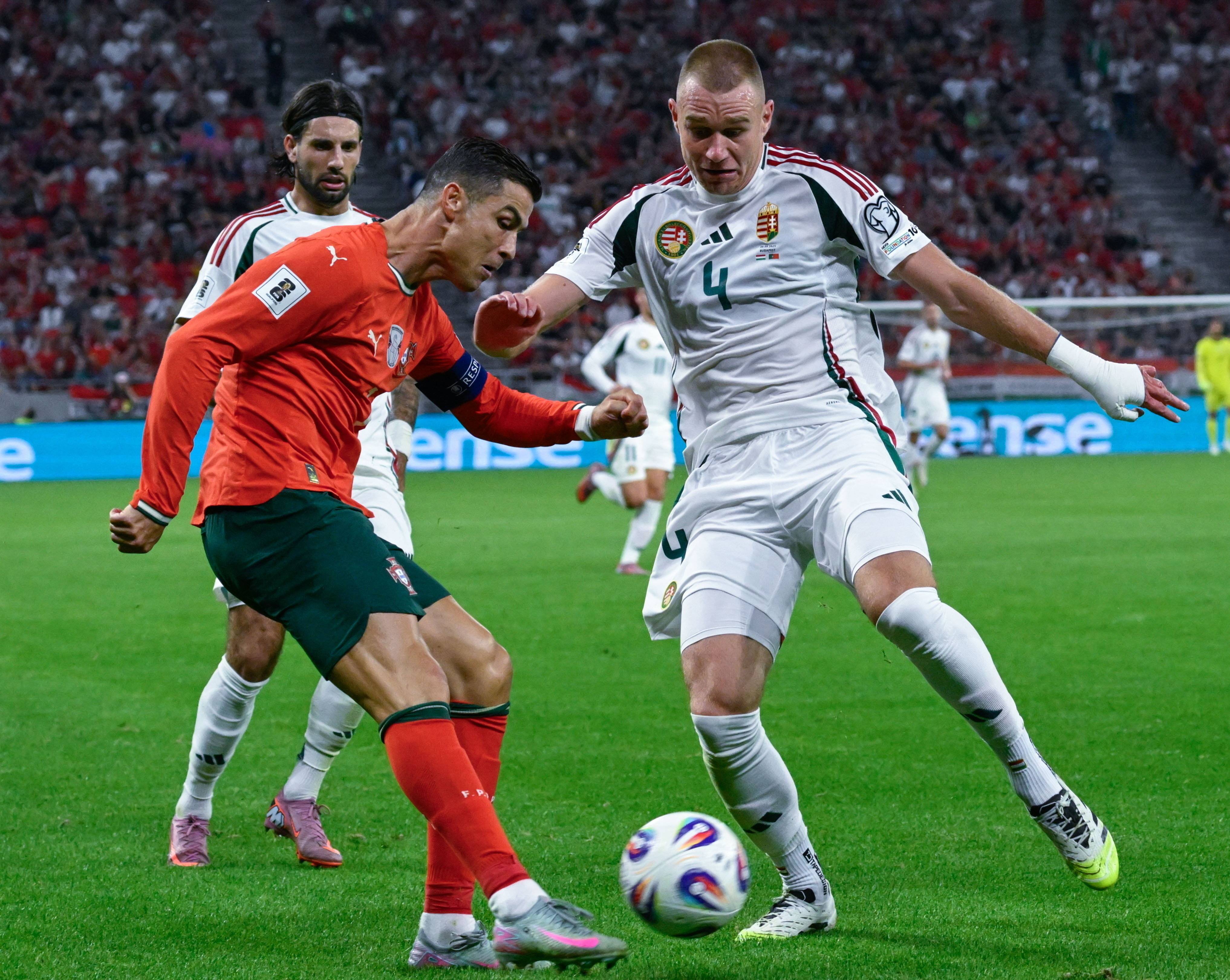 葡萄牙体育训练开放日，加时末段门线救险引欢呼，西甲在即，训练强度明显提升的简单介绍-九游官方平台